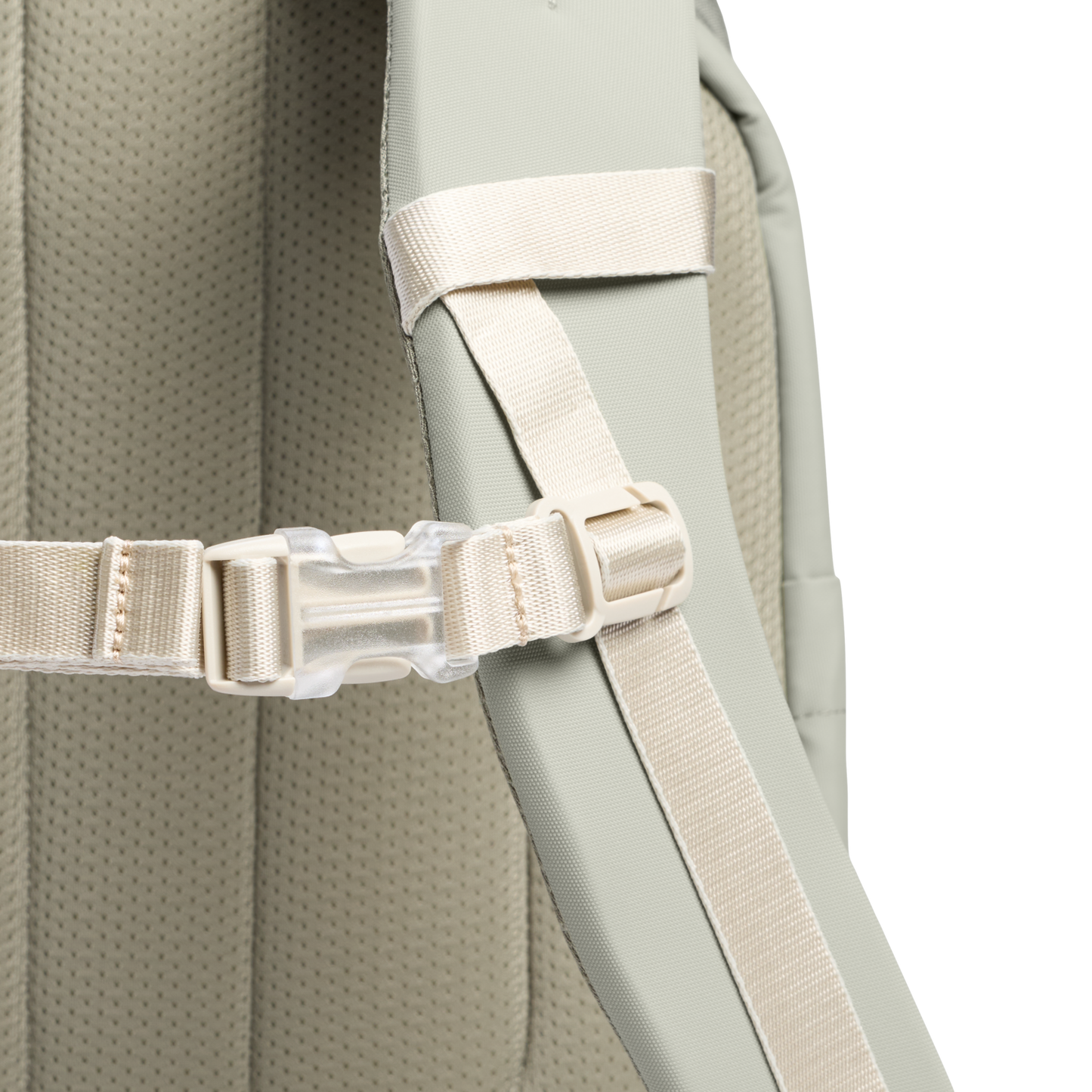 The Vitalize™ Backpack | 30.9 QT